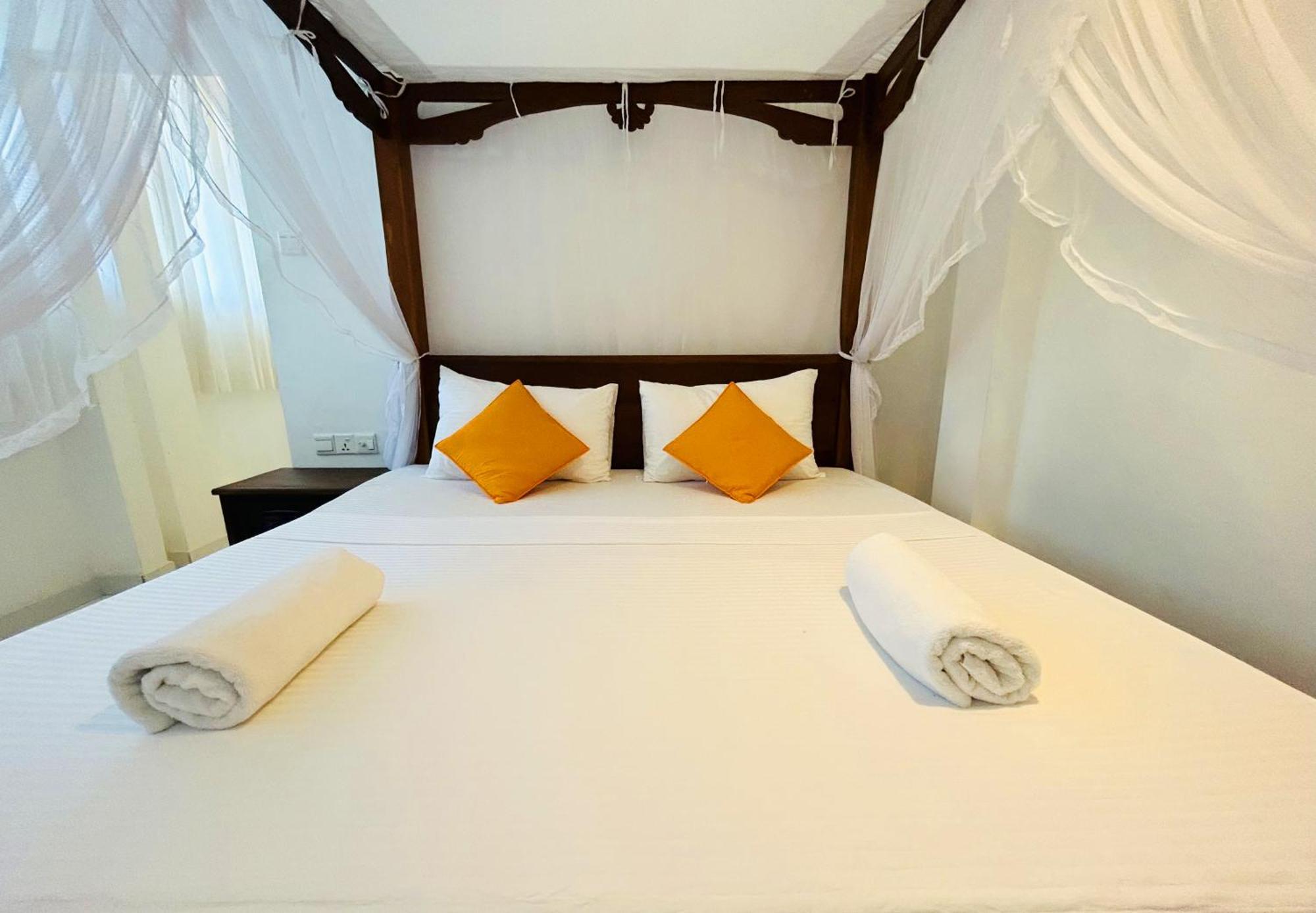 Wood Lodge Мирисса Экстерьер фото